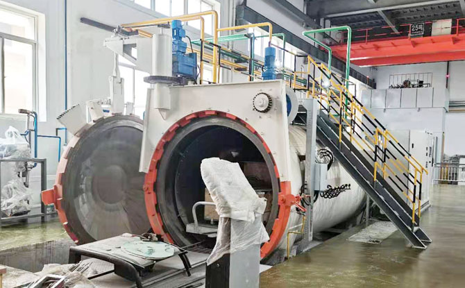 復(fù)合材料熱壓罐的核心功能是什么？